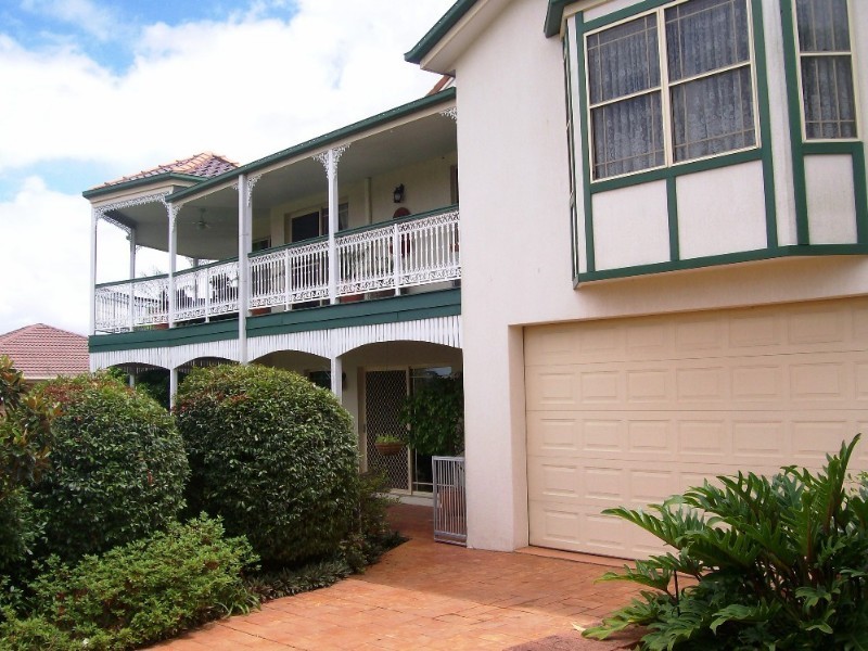 46 Golden Oak Crescent, Carindale QLD 4152