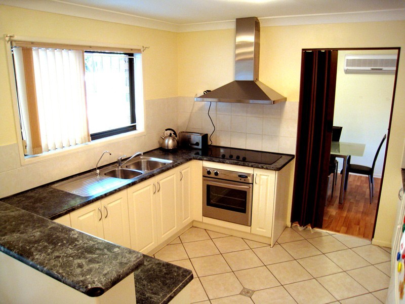 15 Maranoa Street, Carina Heights QLD 4152