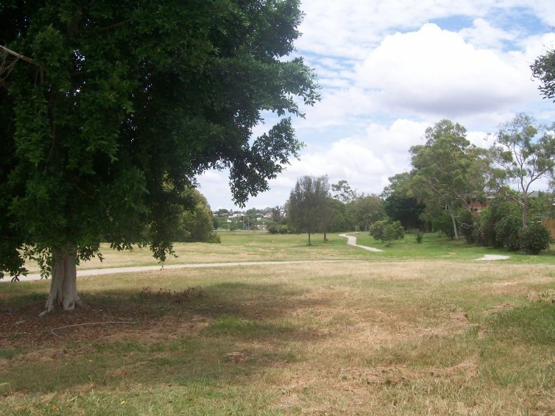 4/19 Temple Street, Coorparoo QLD 4151