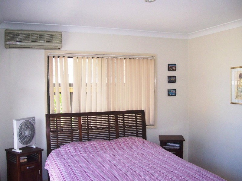 18/12 Greendale Way, Carindale QLD 4152