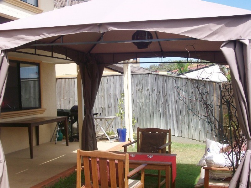 18/12 Greendale Way, Carindale QLD 4152