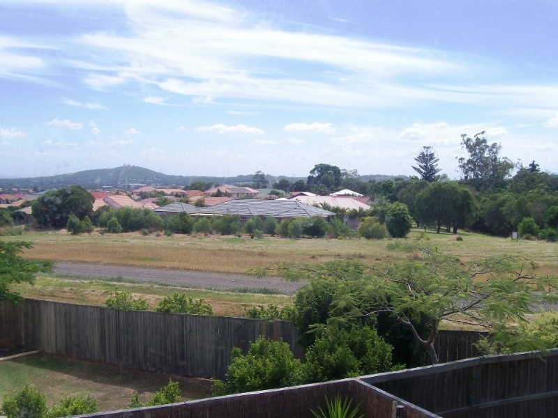 18/12 Greendale Way, Carindale QLD 4152