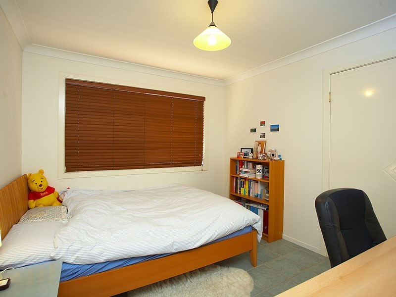 8 Belgrave Place, Carindale QLD 4152