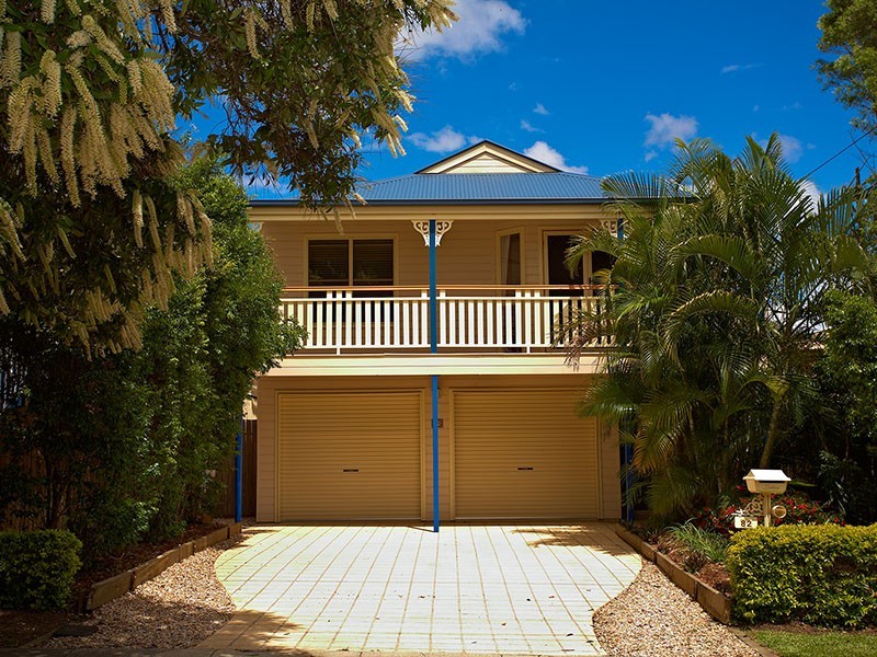 82 Orana Street, Carina QLD 4152