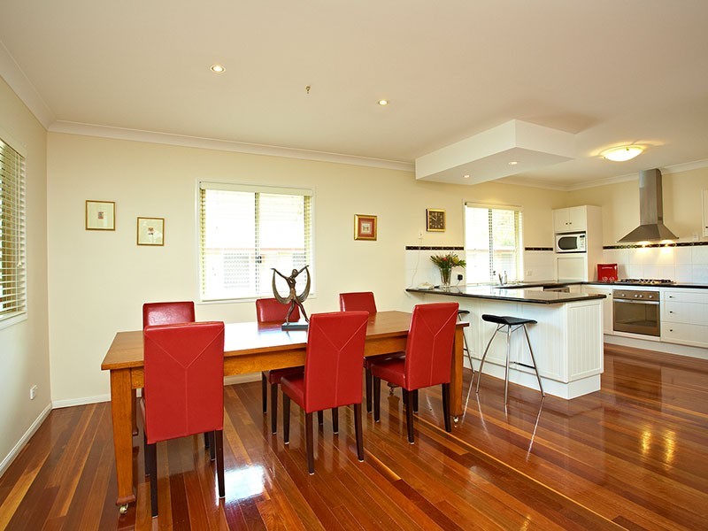 82 Orana Street, Carina QLD 4152