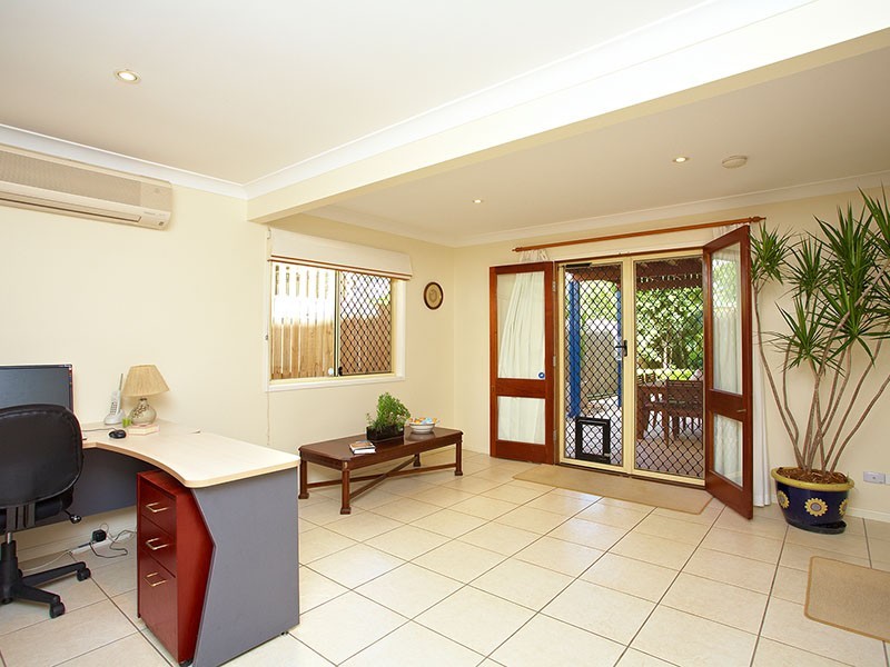 82 Orana Street, Carina QLD 4152