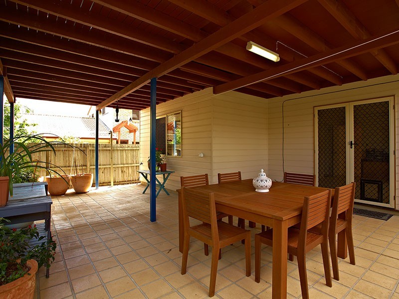 82 Orana Street, Carina QLD 4152