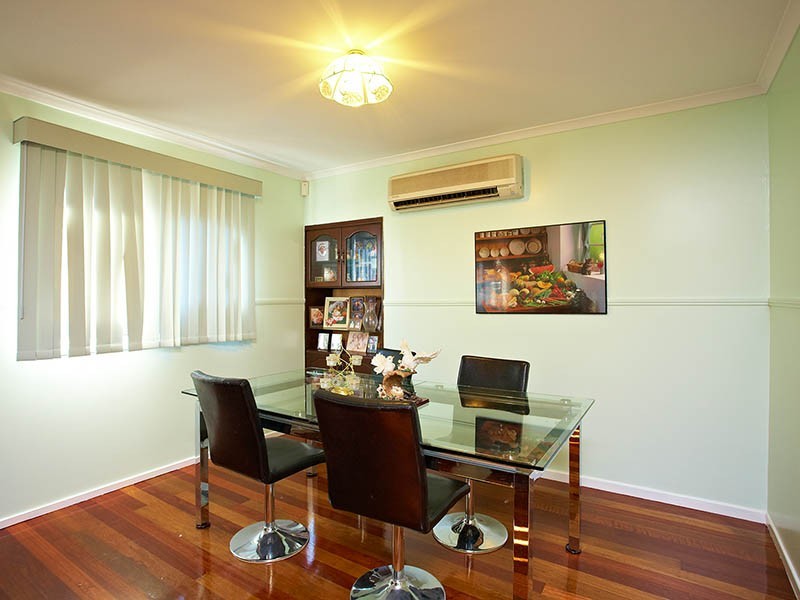 76 Fursden Road, Carina QLD 4152