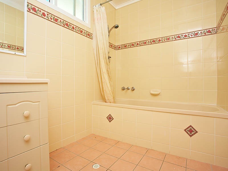 76 Fursden Road, Carina QLD 4152