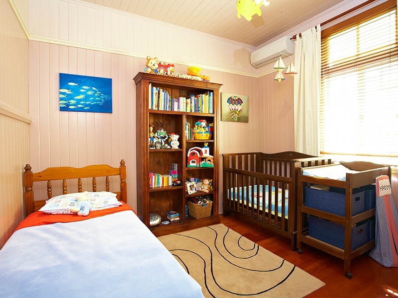 38 Moreton Street, Norman Park QLD 4170