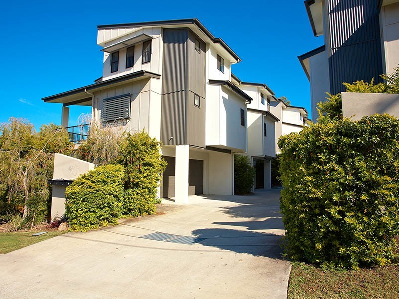 3/45 Jones Road, Carina QLD 4152