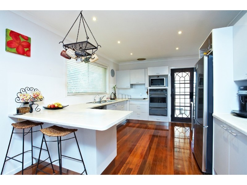 2 Irandi Street, Mansfield QLD 4122