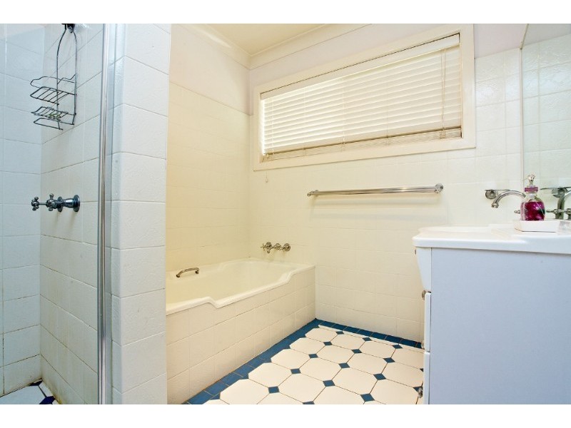 2 Irandi Street, Mansfield QLD 4122