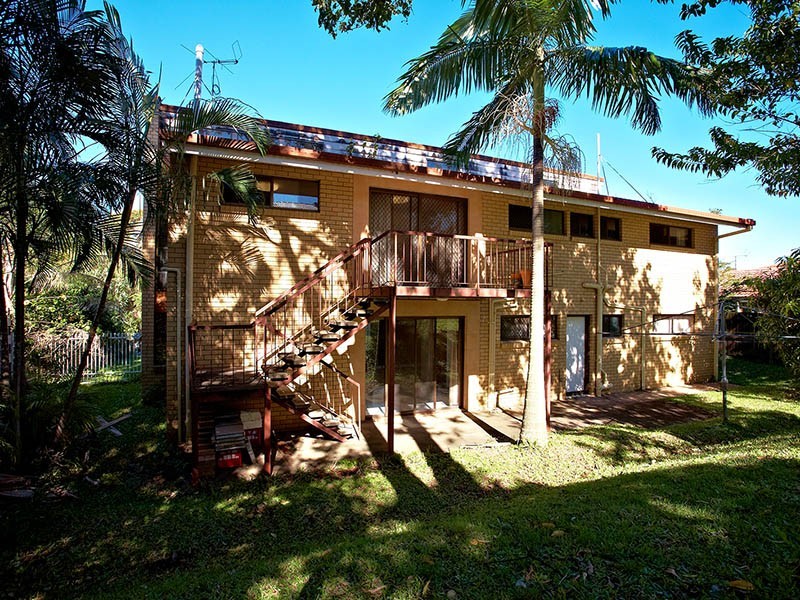 73 Bedivere Street, Carindale QLD 4152