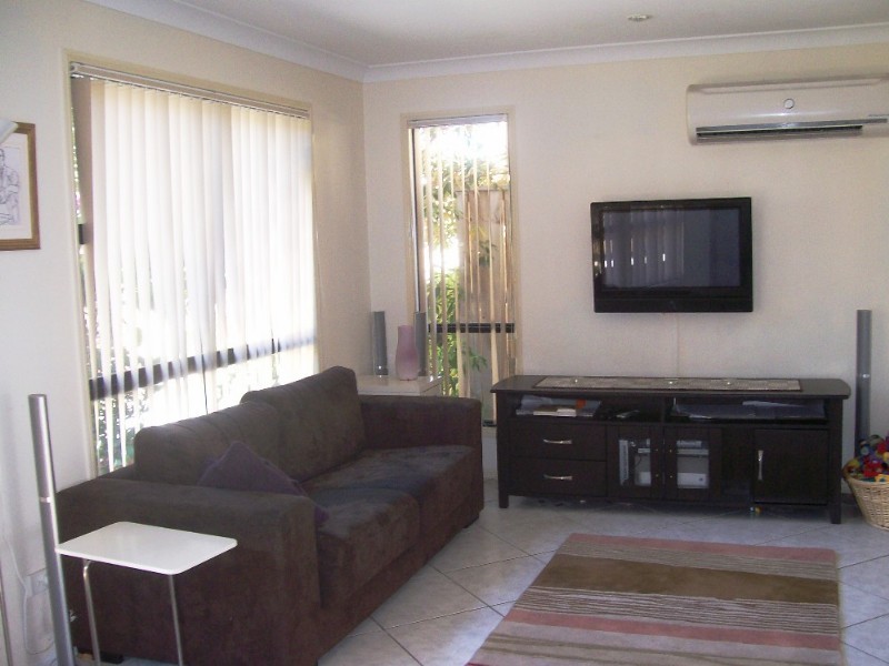 18/12 Greendale Way, Carindale QLD 4152