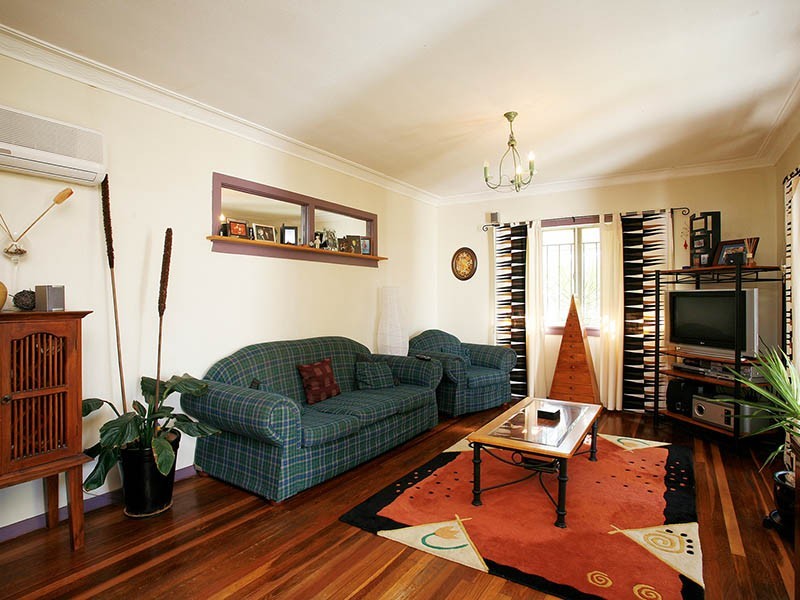 73 Hendren Street, Carina QLD 4152