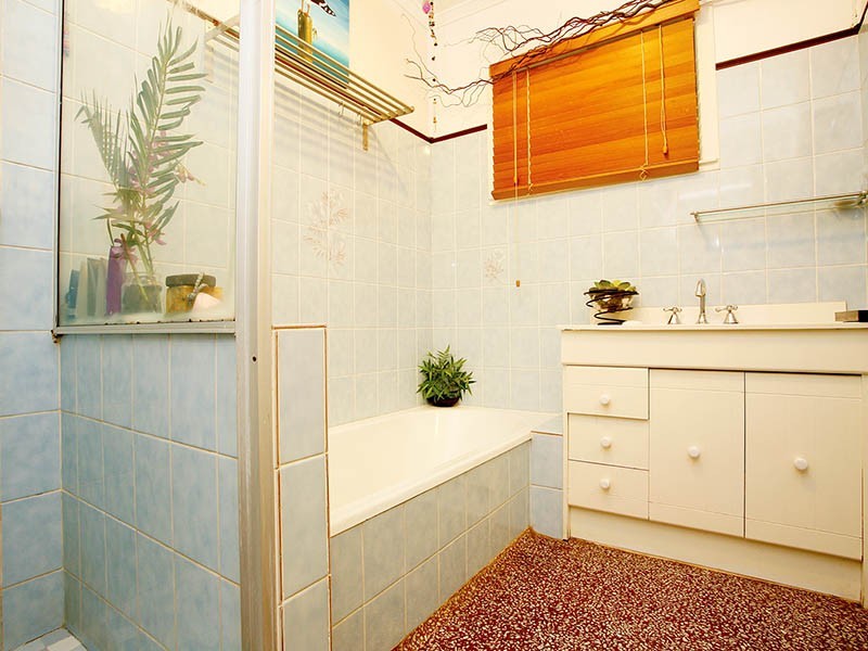 73 Hendren Street, Carina QLD 4152