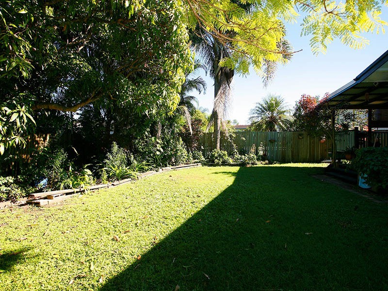 73 Hendren Street, Carina QLD 4152