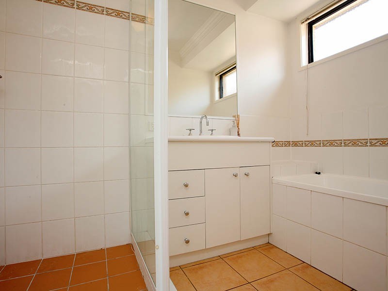 2 Michael Place, Tingalpa QLD 4173