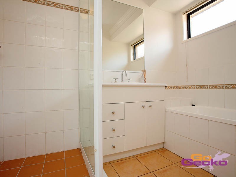 2 Michael Place, Tingalpa QLD 4173