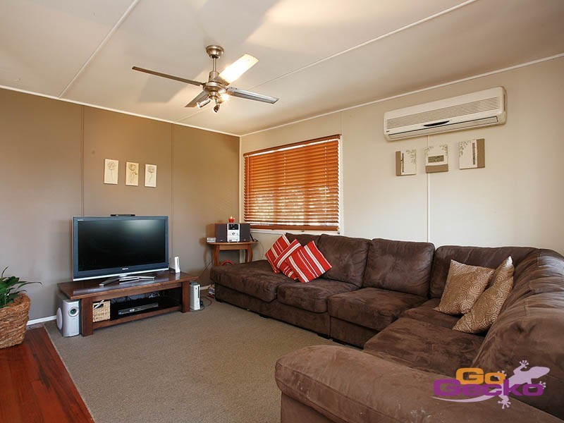 4 Arura Street, Mansfield QLD 4122