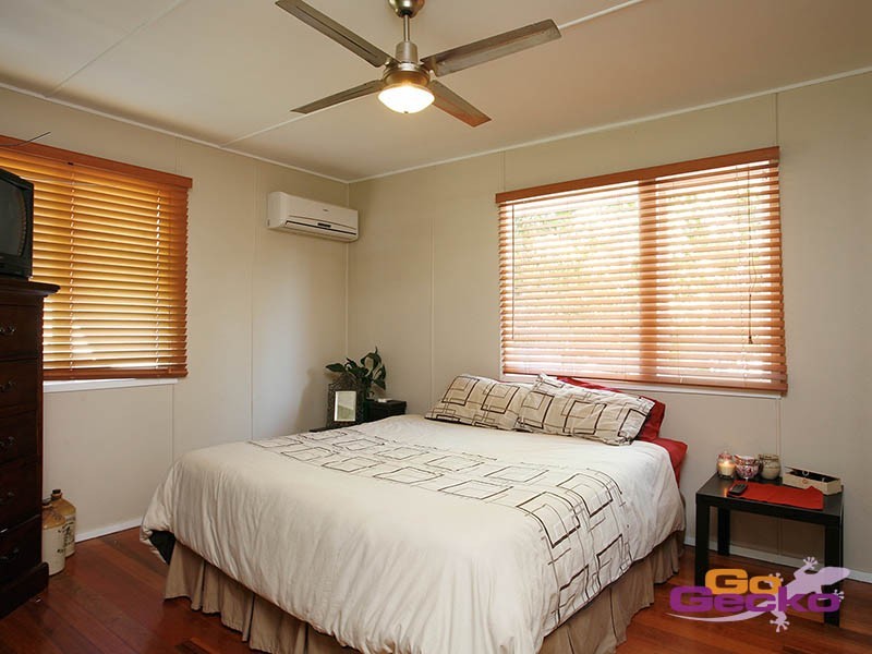 4 Arura Street, Mansfield QLD 4122