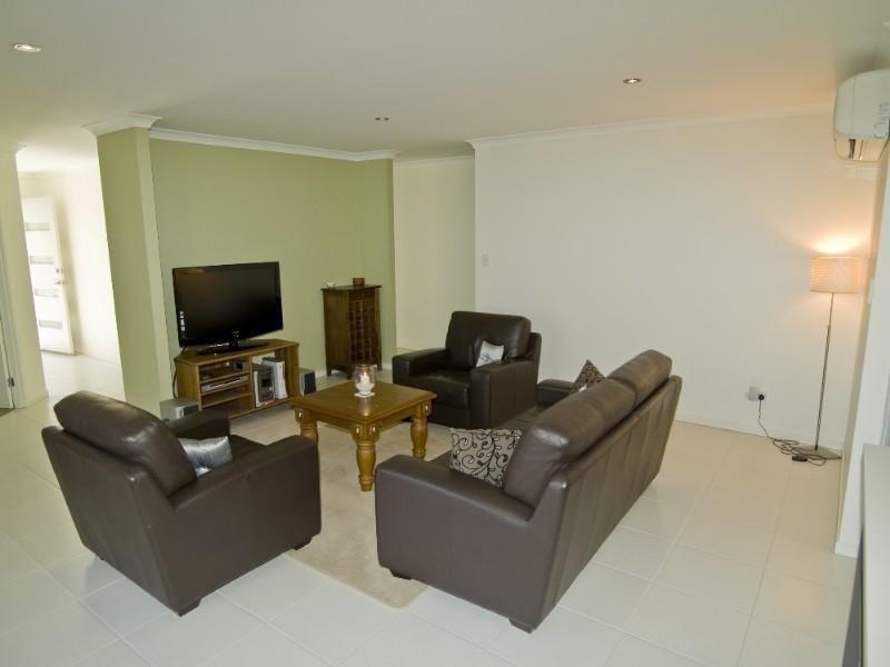 111 Salonica Road, Carina Heights QLD 4152