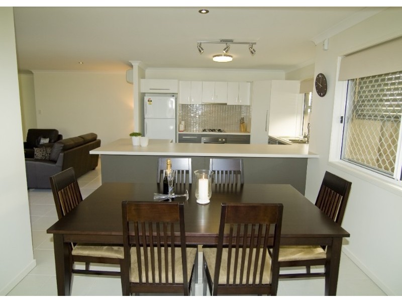 111 Salonica Road, Carina Heights QLD 4152