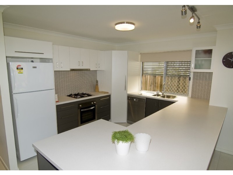 111 Salonica Road, Carina Heights QLD 4152