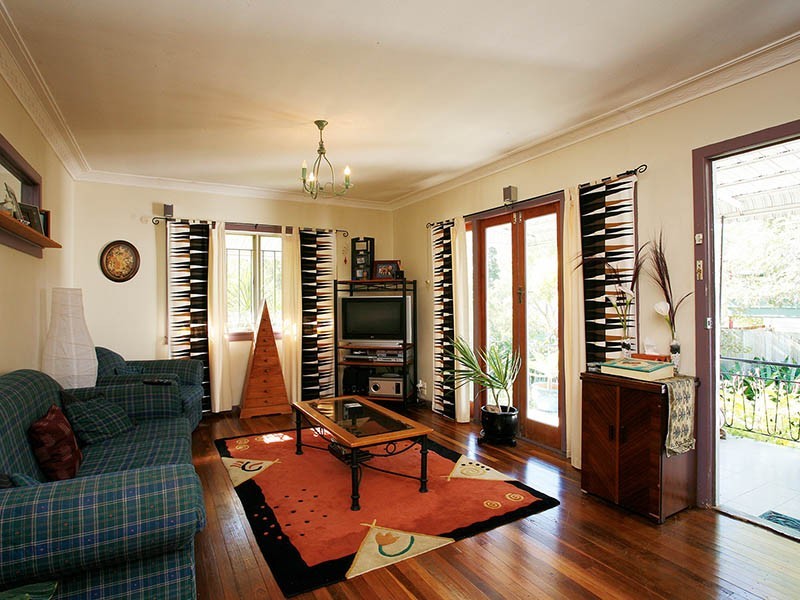 73 Hendren Street, Carina QLD 4152