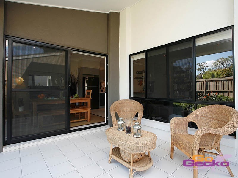 166/16 Surbiton Court, Carindale QLD 4152