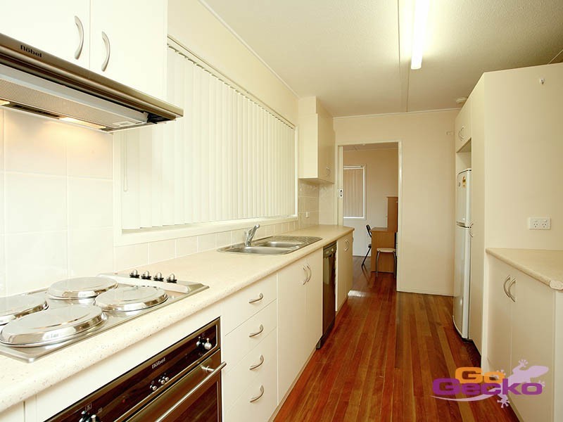 66 Gray Street, Carina QLD 4152