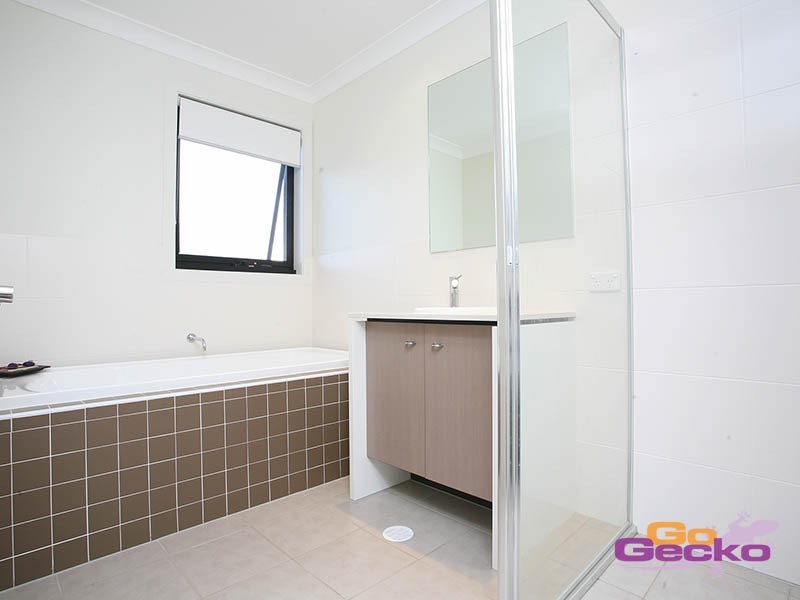 15/16 Surbiton Court, Carindale QLD 4152