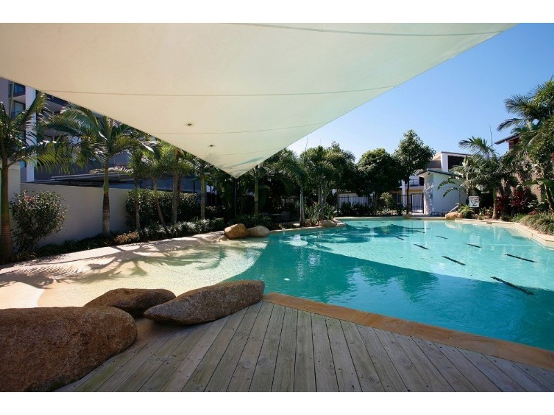 15/16 Surbiton Court, Carindale QLD 4152