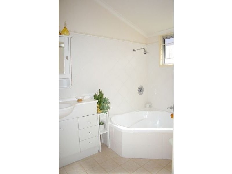 22 Withington Street, East Brisbane QLD 4169