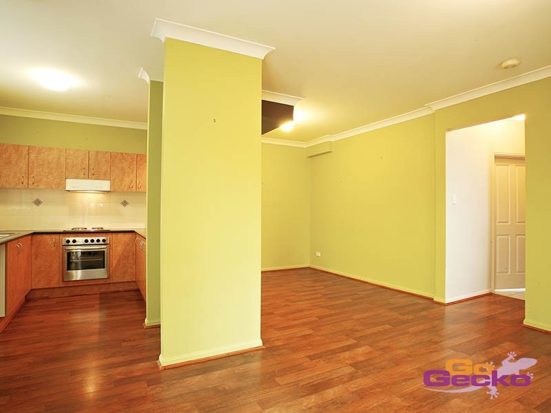 2/22 Pembroke Road, Coorparoo QLD 4151