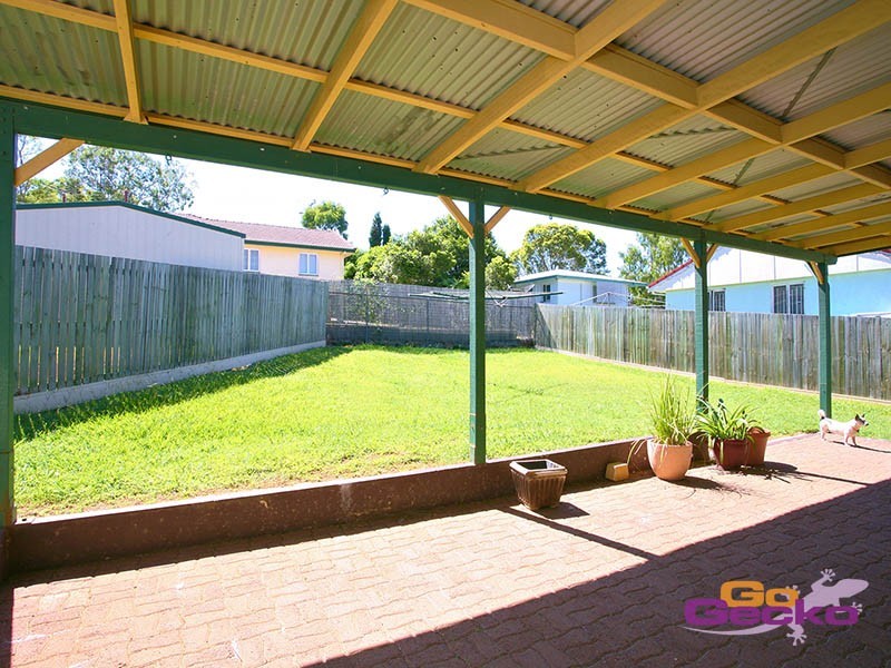 16 Tegula Street, Mansfield QLD 4122