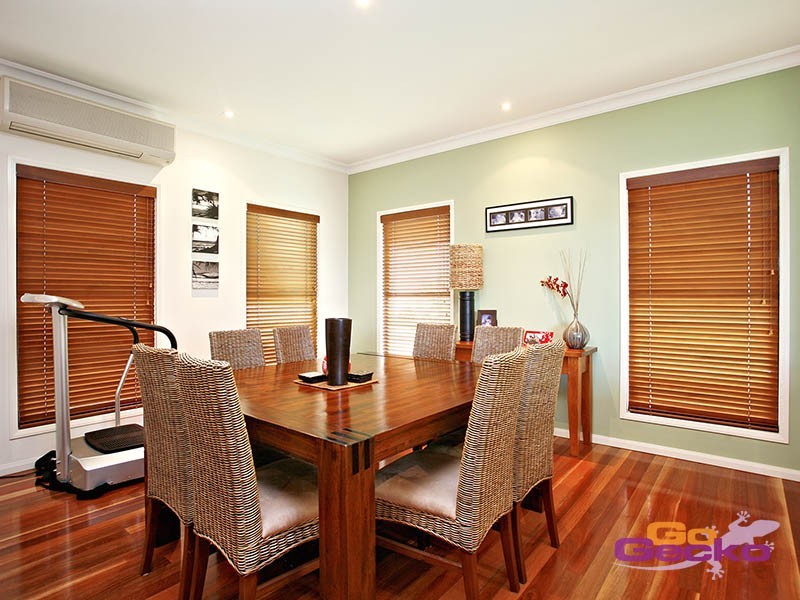 9 Spanish Court, Carindale QLD 4152