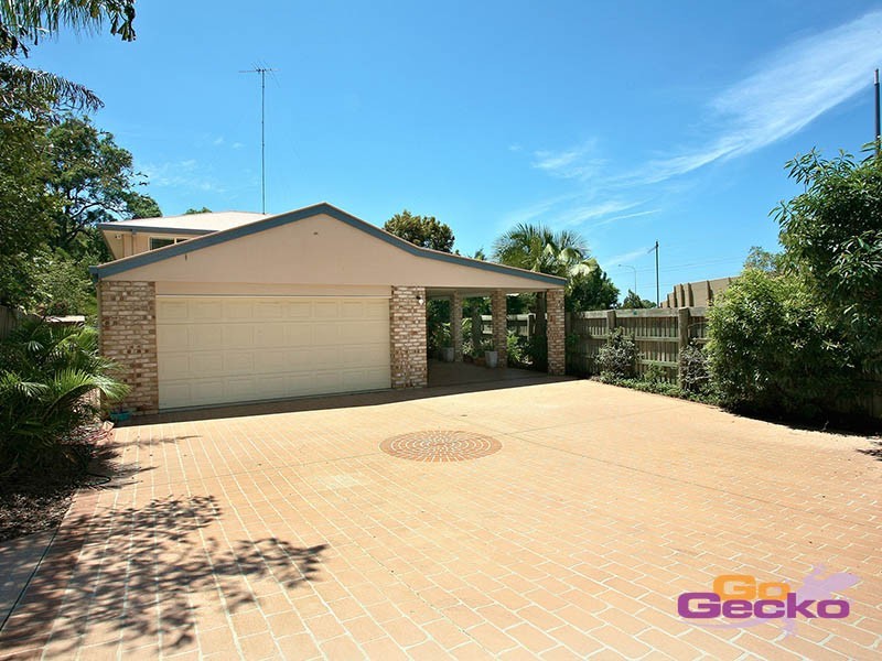 8 Ridgeview Street, Carindale QLD 4152