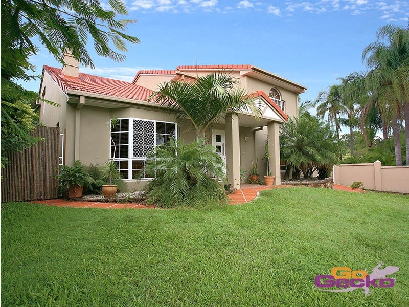 138 Kilmorey Street, Carindale QLD 4152