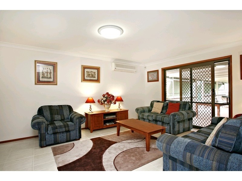 2 Maranoa Street, Carina Heights QLD 4152