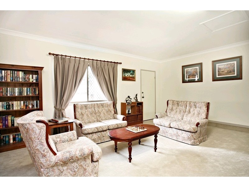 2 Maranoa Street, Carina Heights QLD 4152