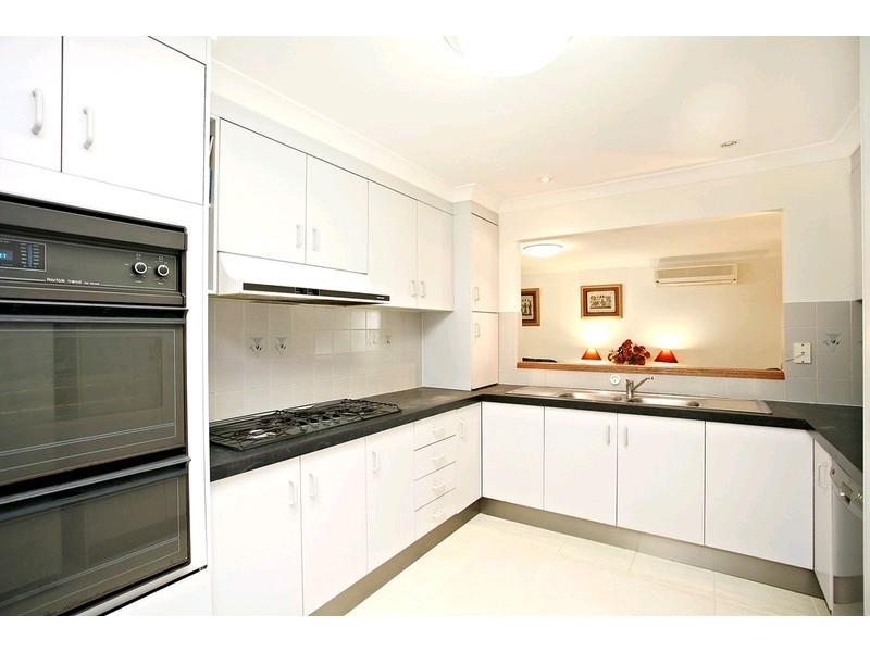 2 Maranoa Street, Carina Heights QLD 4152