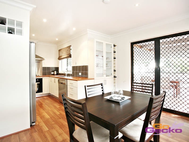 33 Meadowview Street, Tingalpa QLD 4173