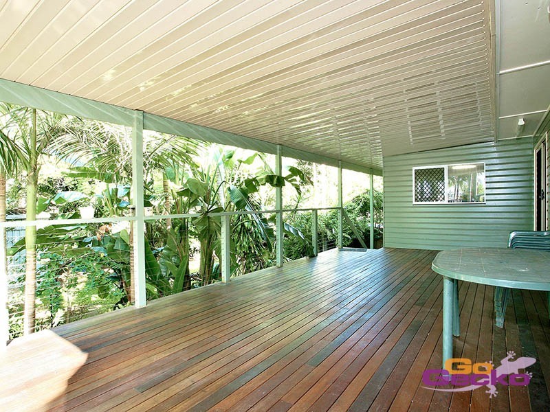 49 Pareena Crescent, Mansfield QLD 4122