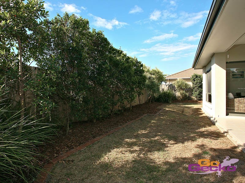 31 Hillcroft Place, Belmont QLD 4153