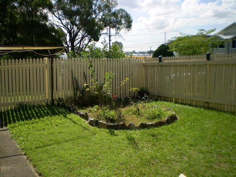 2/15 Shakespeare Street, Coorparoo QLD 4151