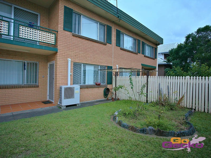 2/15 Shakespeare Street, Coorparoo QLD 4151