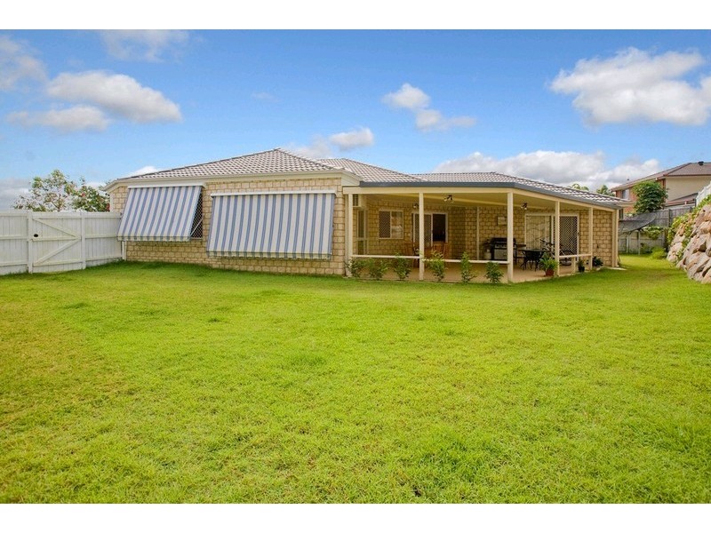 4 Brossard Court, Mansfield QLD 4122