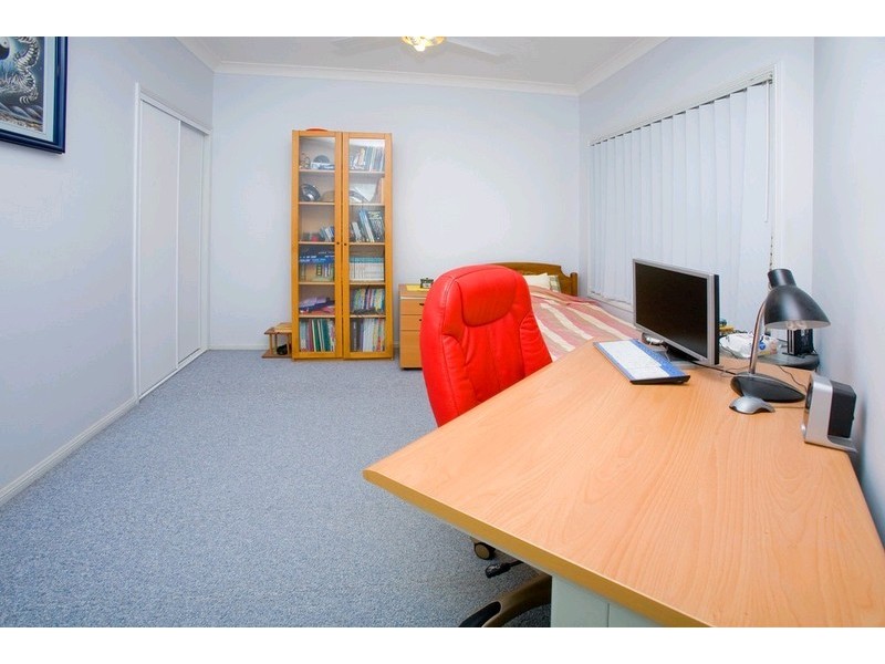 4 Brossard Court, Mansfield QLD 4122